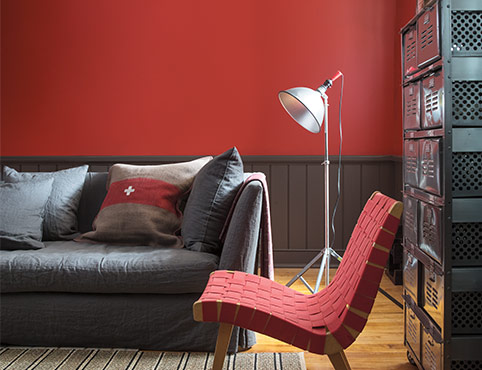 King's Red paint color on living room walls. King's Red paint color on living room walls.