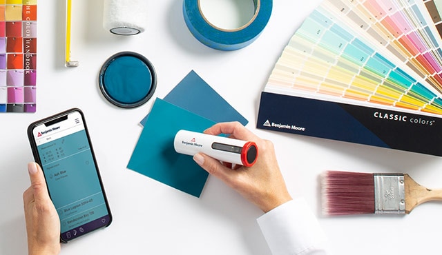 The ColorReader Pro and Color Portfolio App being used by a busy professional.